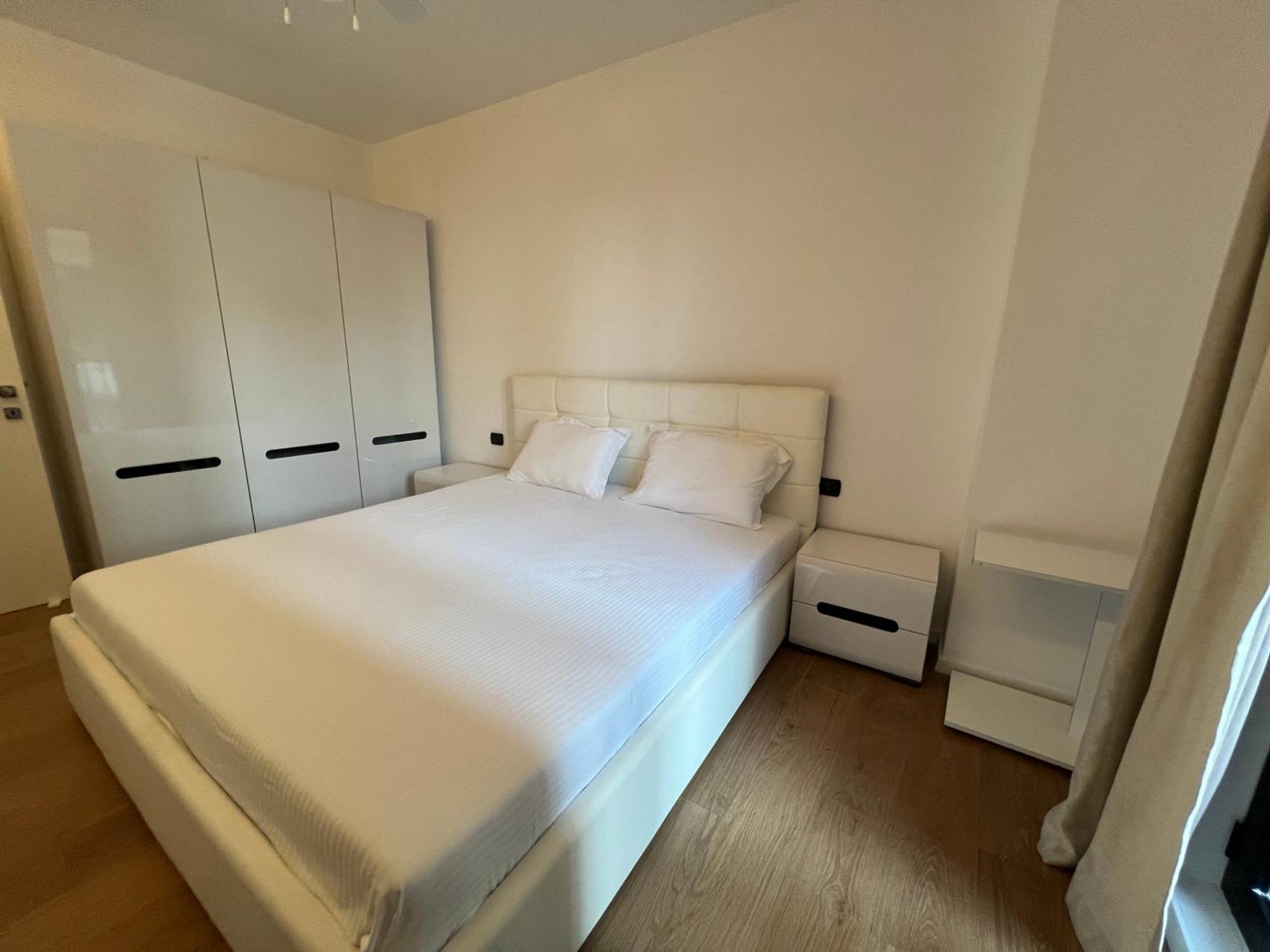 Downtown Grand Comfort Tirana Esterno foto