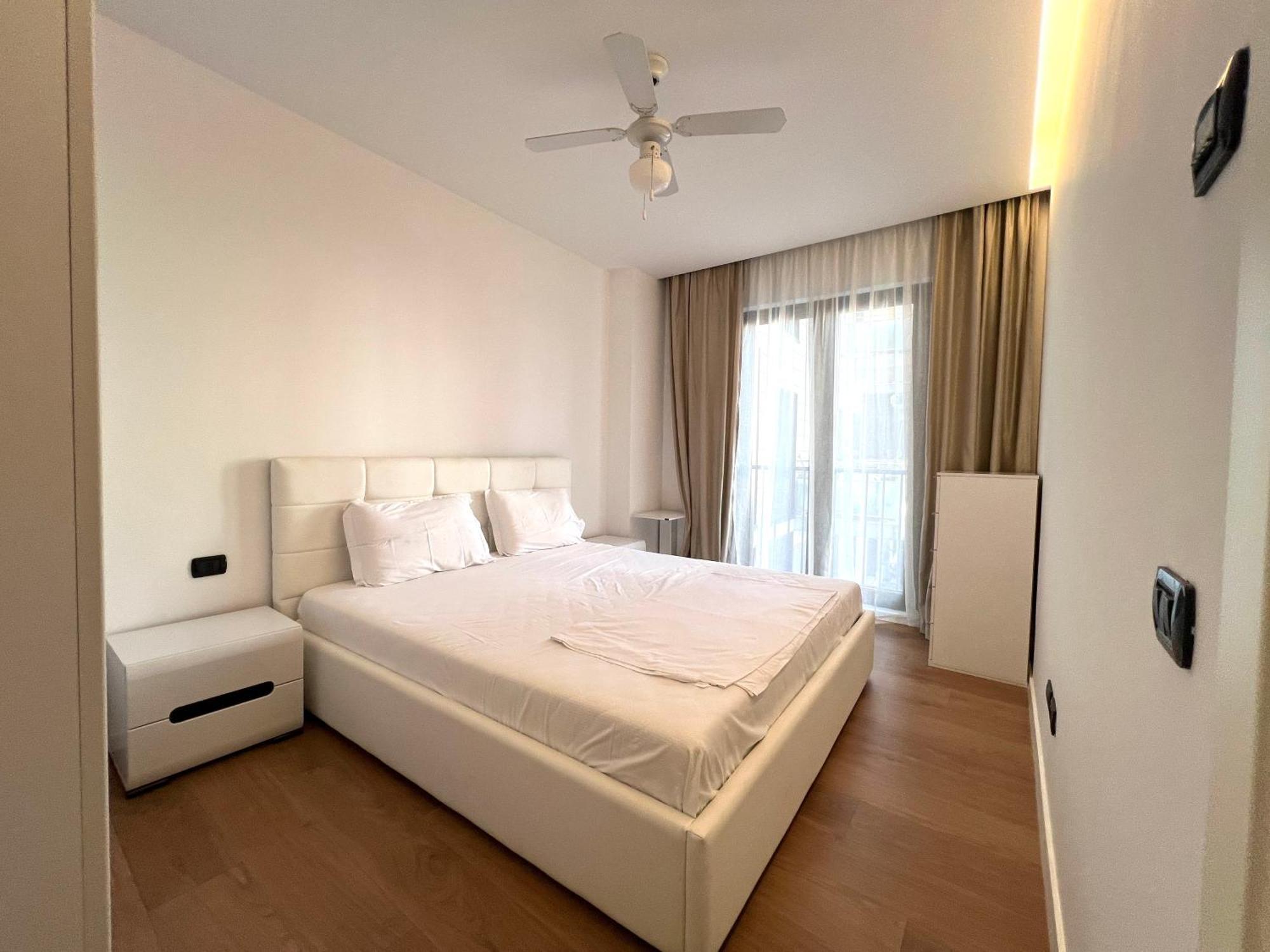 Downtown Grand Comfort Tirana Esterno foto